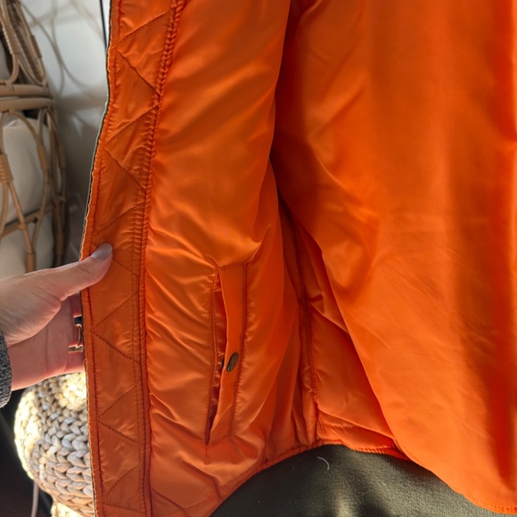 Alpha Industries Bomber Jacket - Picture 3 of 6